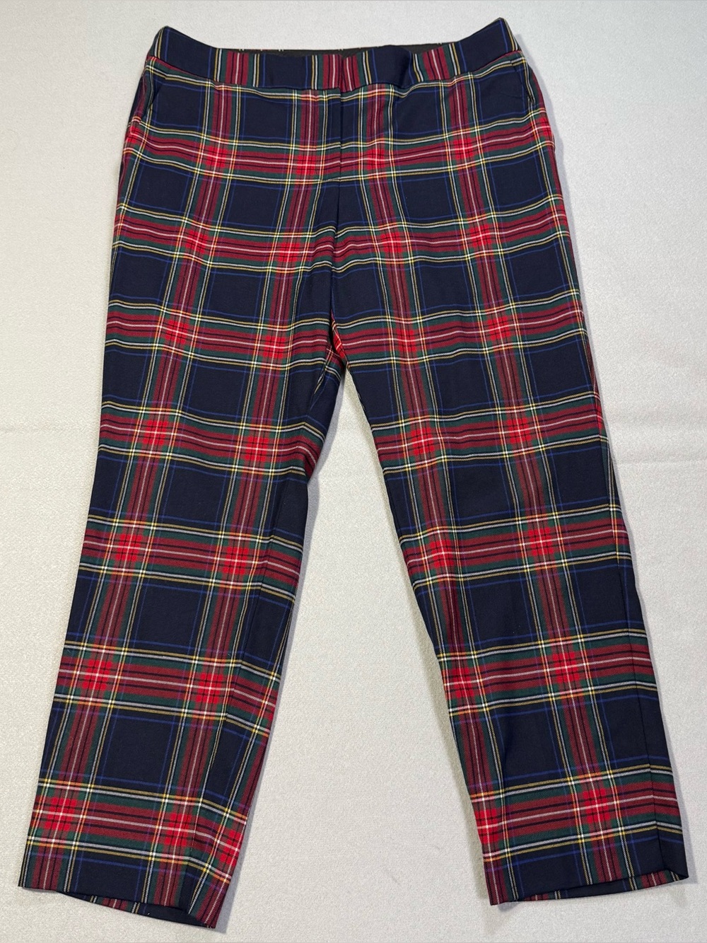 Talbots Hampshire Ankle Plaid Pants Women’s Size 16 Holiday Navy Red Wool Blend